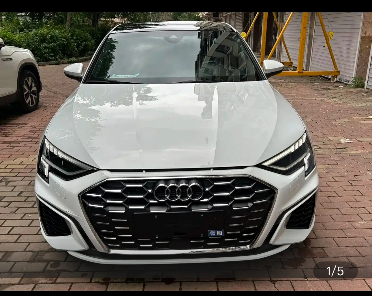 Audi A3L Limousine 35 Sport - exterior