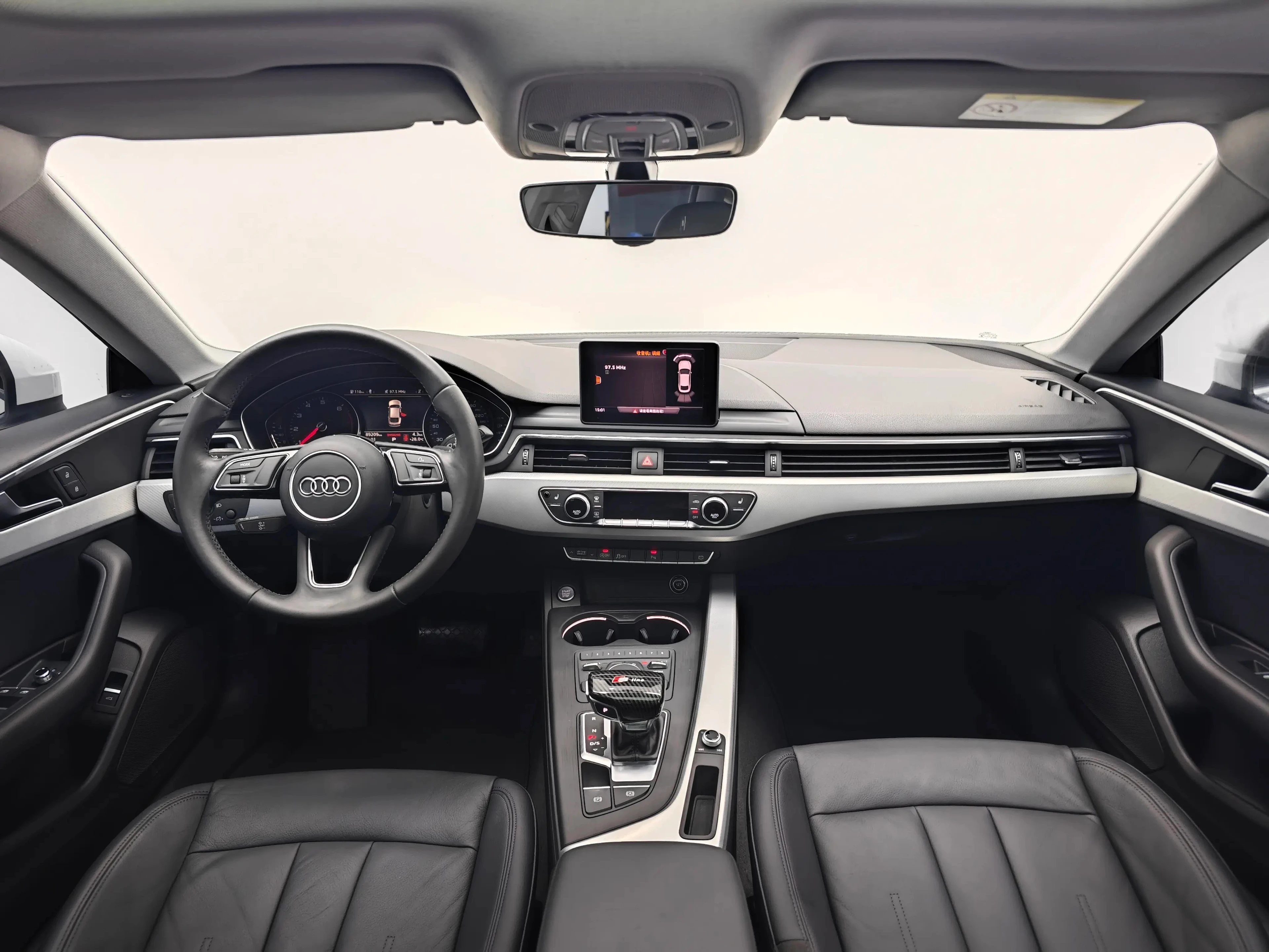 Audi A5 Sportback 40 TFSI  - interior