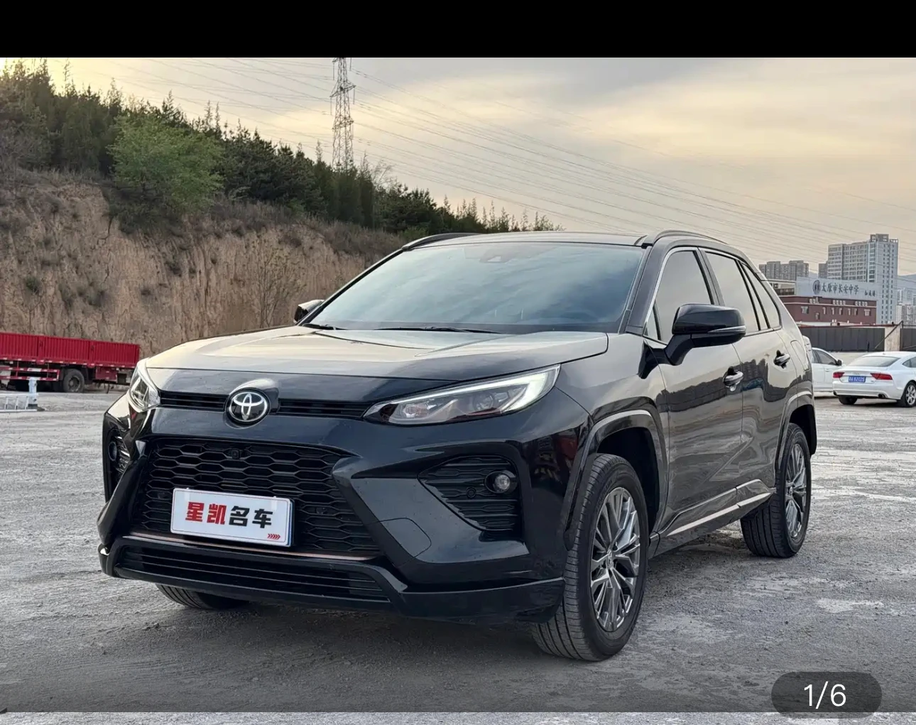 Toyota Wildlander CVT 2WD Luxury Plus
