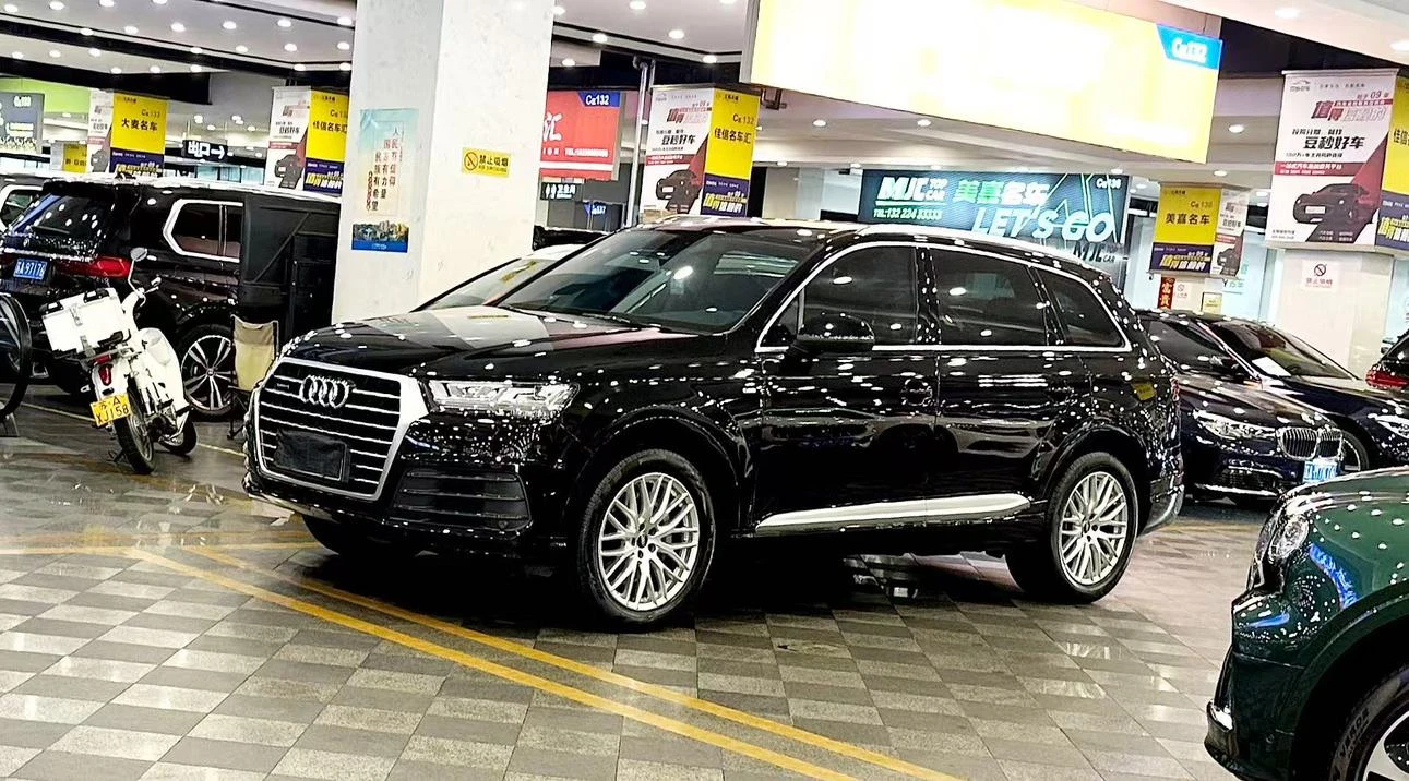 Audi Q7 45 TFSI S line Sport