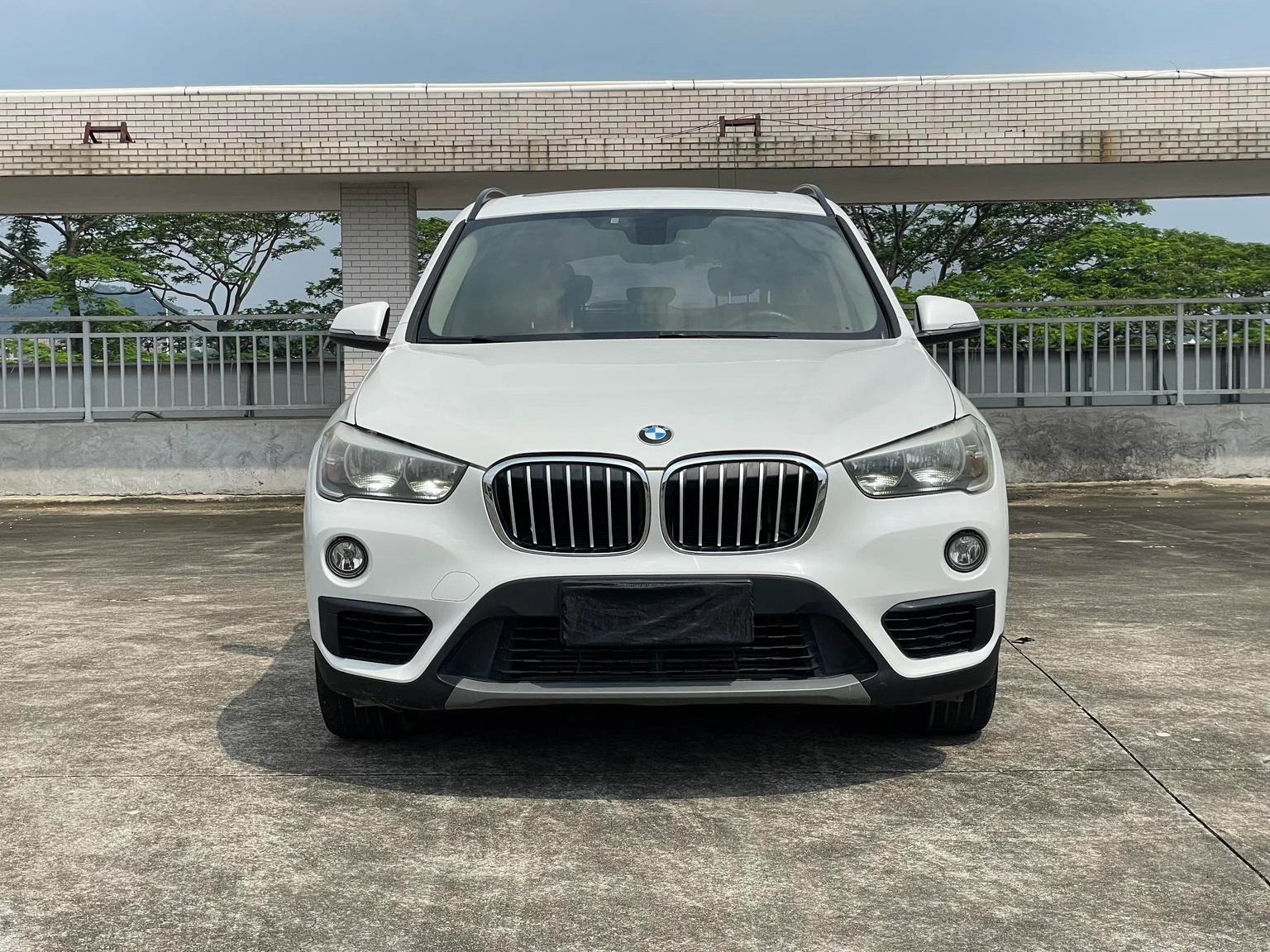 BMW X1 sDrive18Li - exterior