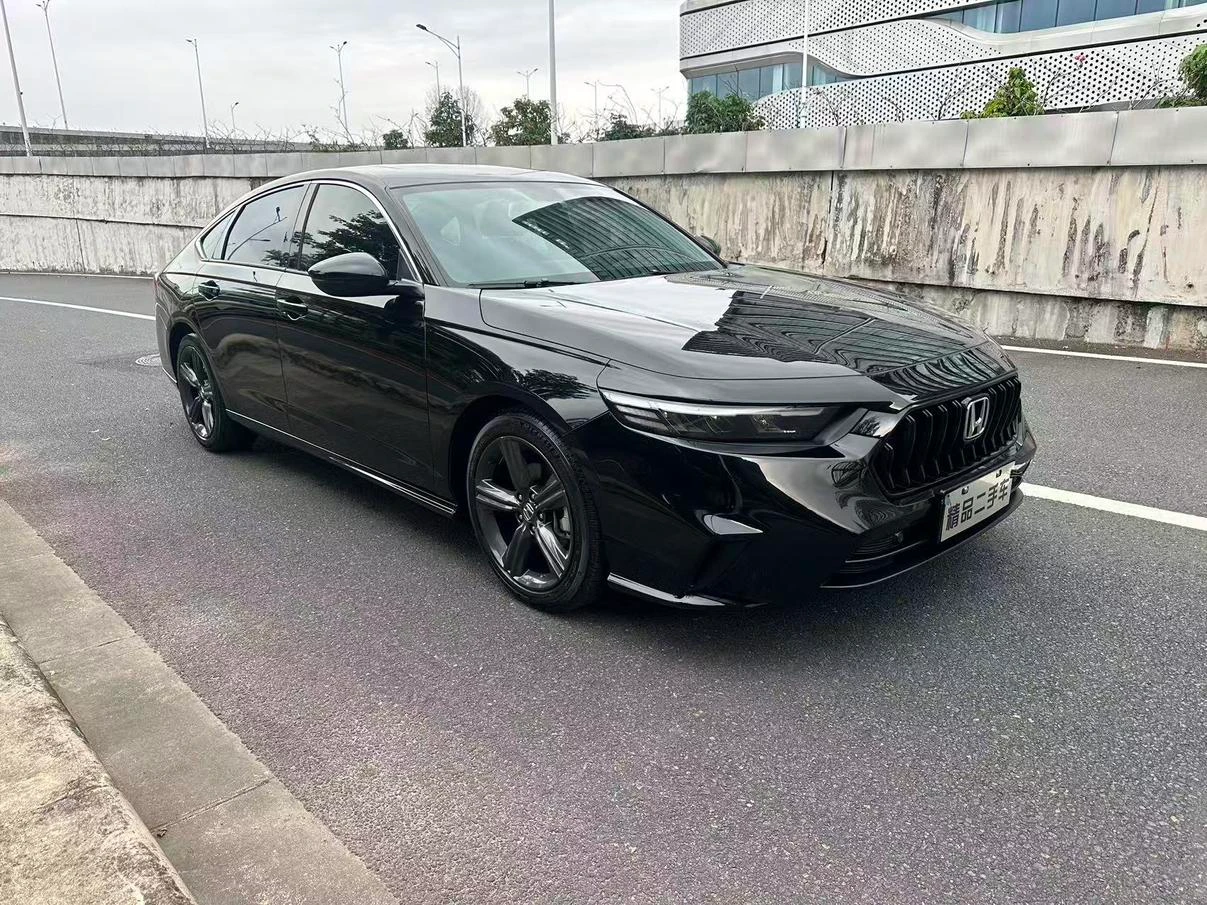 Honda Inspire 260TURBO Elegant Edition - exterior