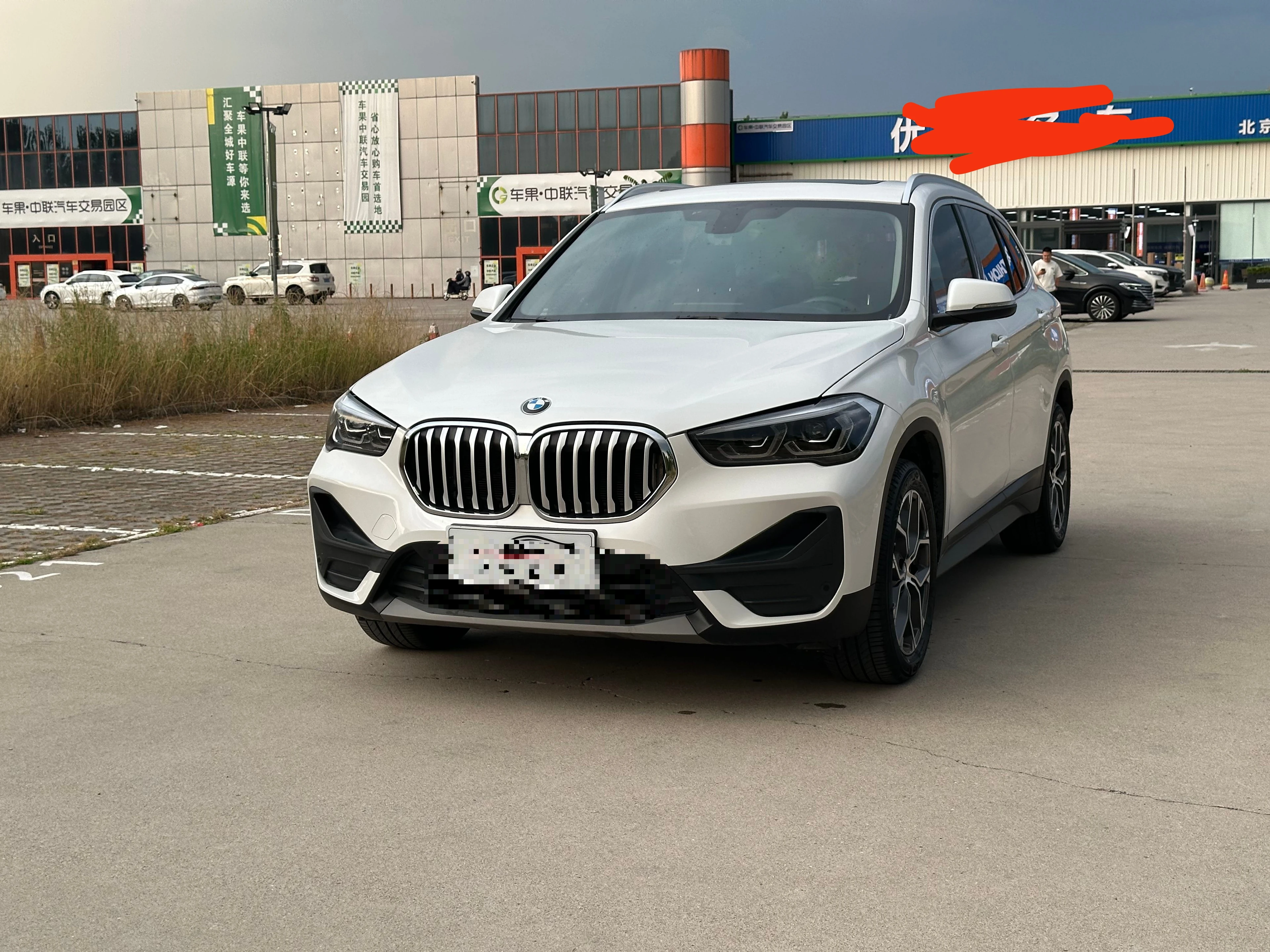 BMW X1   25Li 