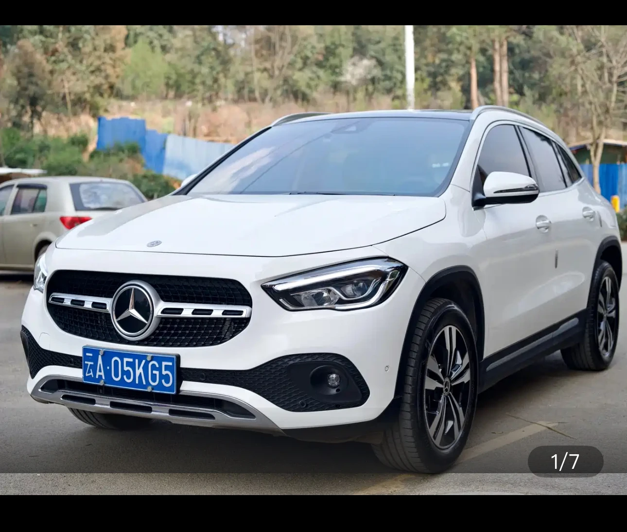 Mercedes-Benz GLA-class 220
