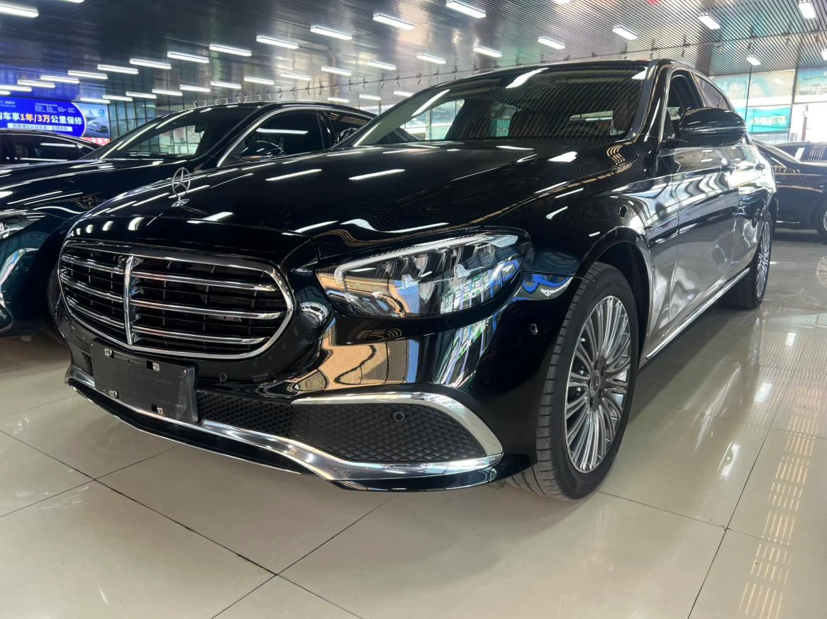 Mercedes-Benz E-Class E300L Luxury - exterior