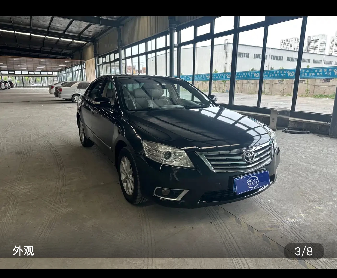 Toyota Camry 200G (Luxury Trim) - exterior