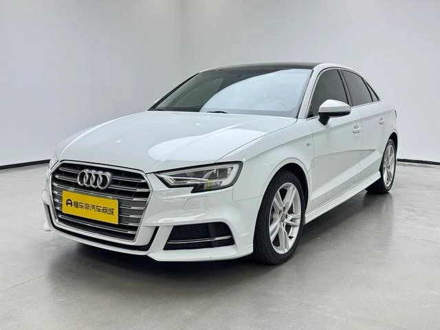 Audi A3 35 TFSI Fashion Trim