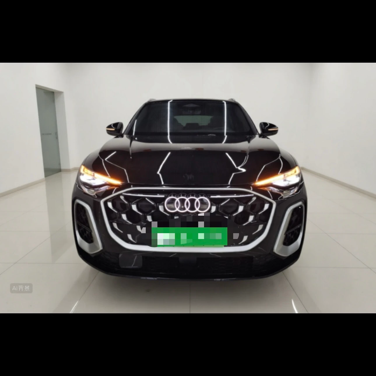 Audi Q5L Plug-in Hybrid Luxury - exterior