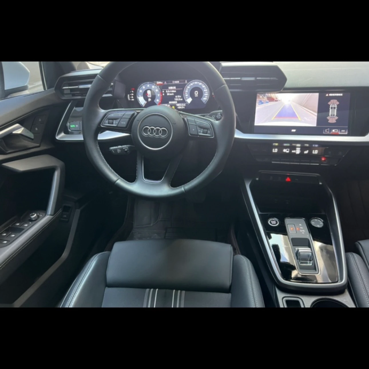 Audi A3 Sport 35 TFSI - interior
