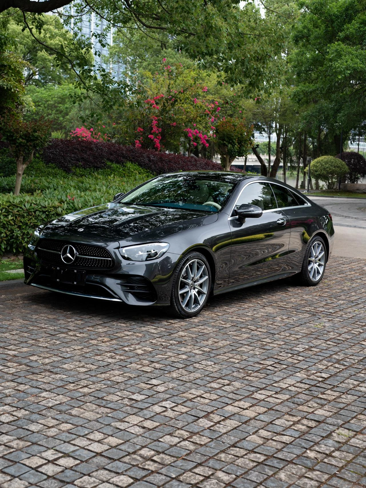 Mercedes-Benz E-Class E 260