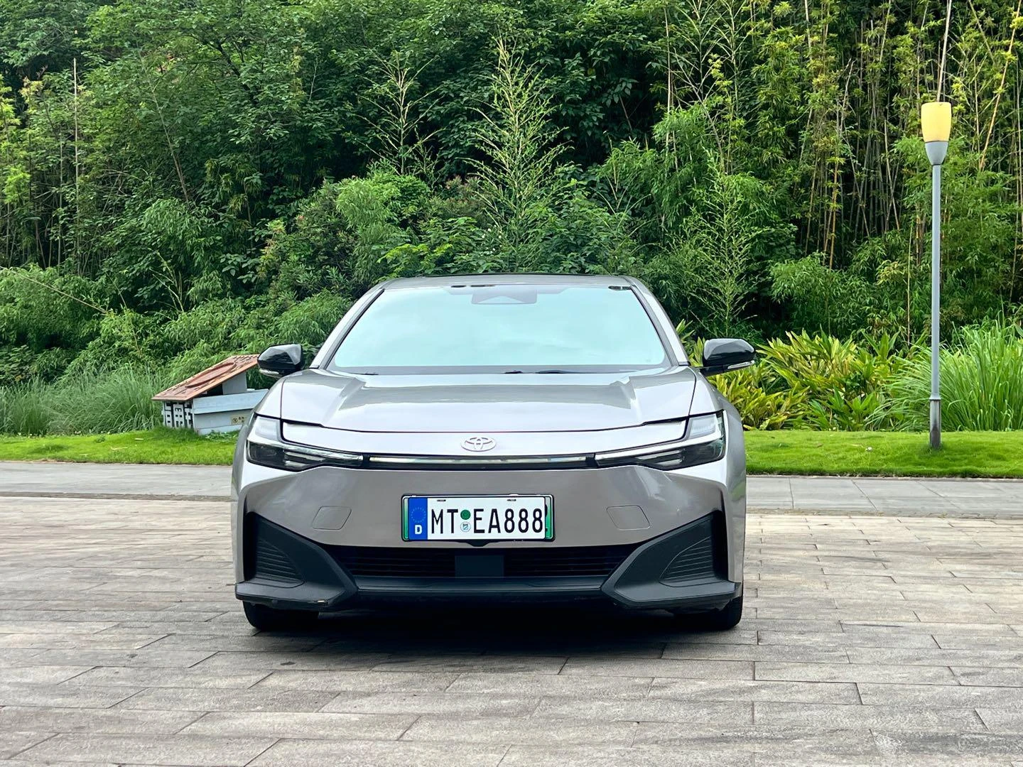 Toyota bZ3 Elite PRO - exterior