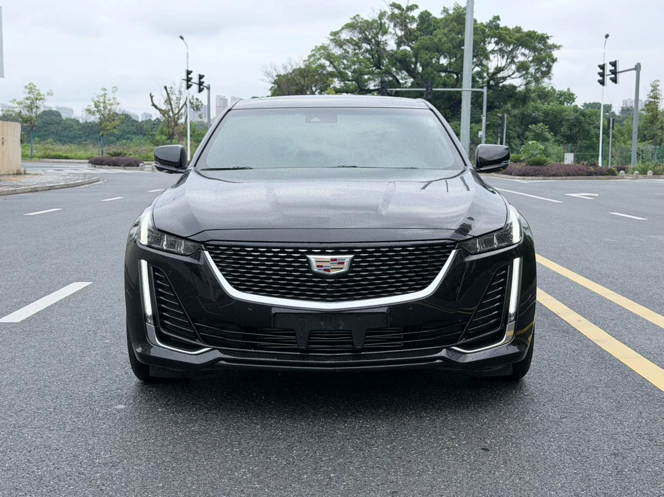 Cadillac CT5 28T Luxury Standard Edition - exterior