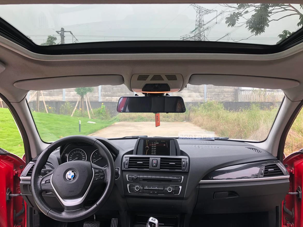 BMW 1 Series 116i  - interior