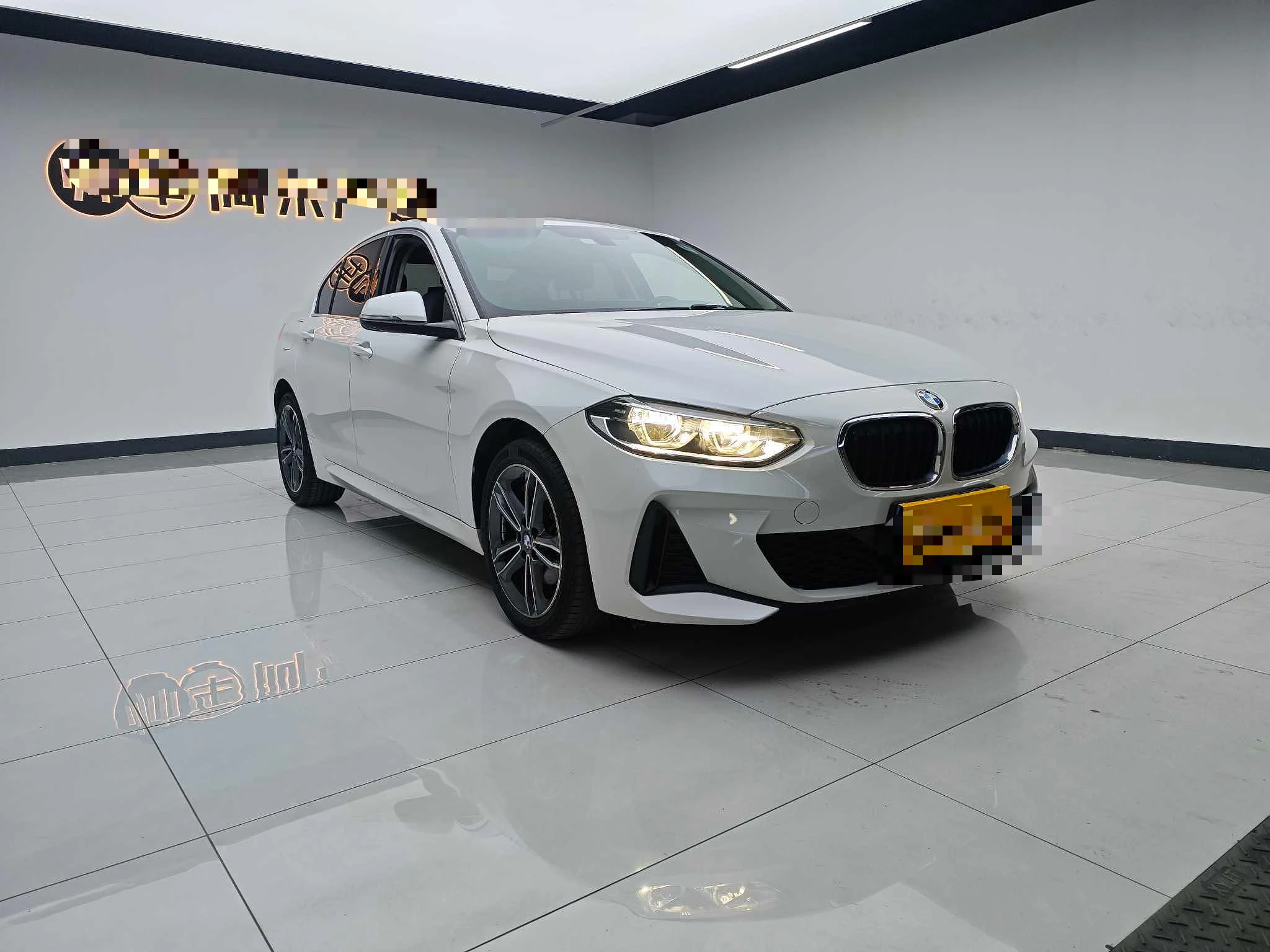 BMW 120i M Sport - exterior
