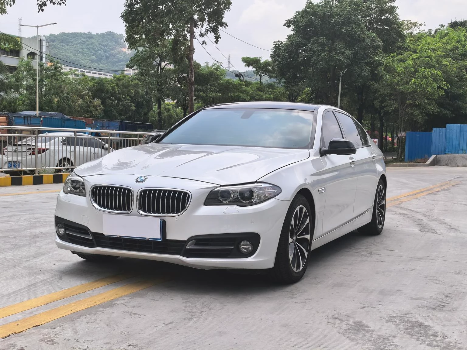 BMW 525Li