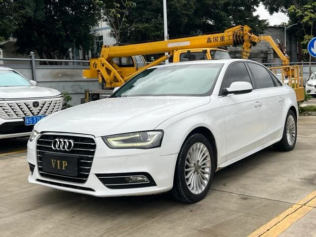 Audi A4L 35TFSI 