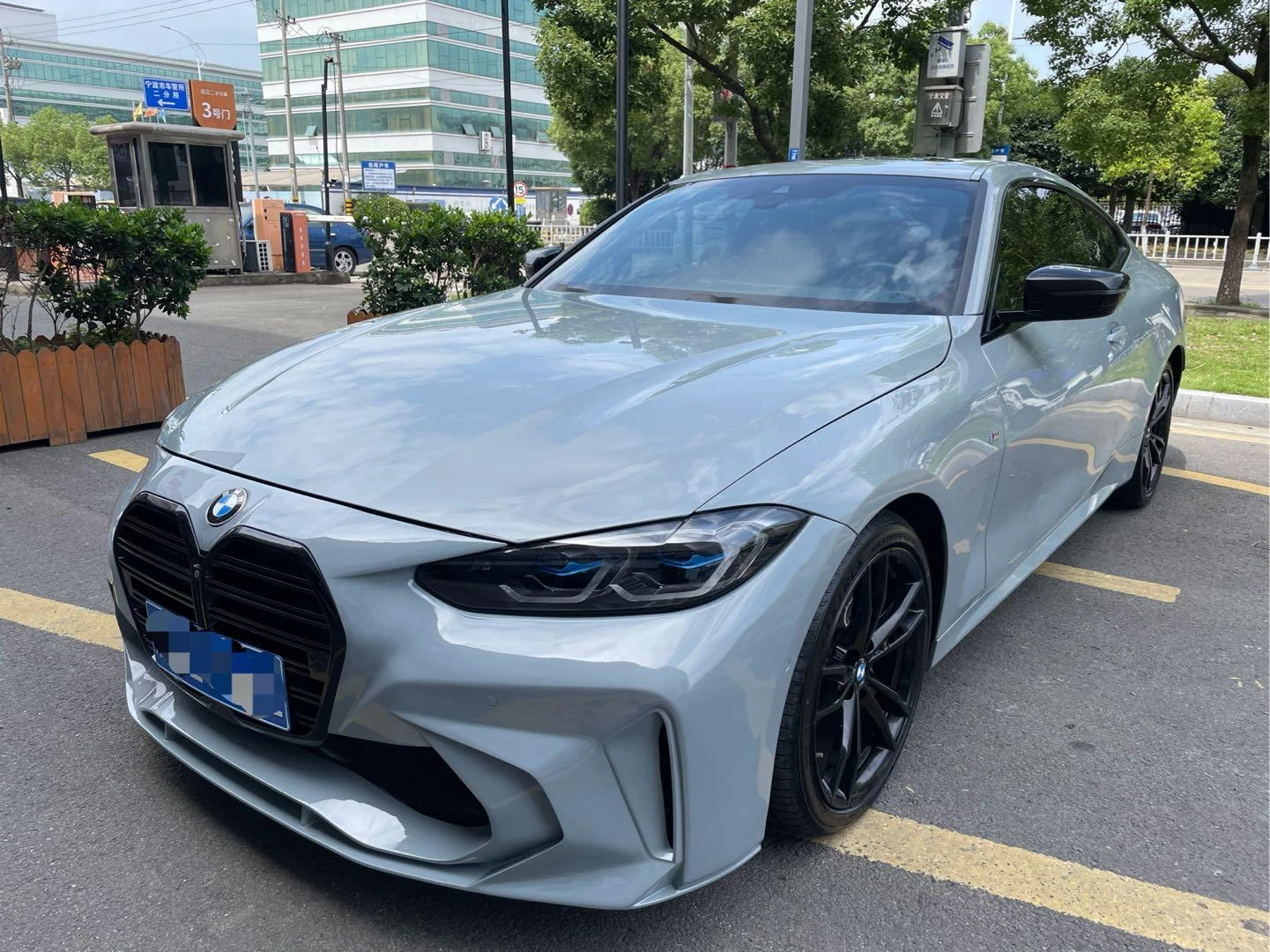 BMW 4 Series 425i M Sport Shadow Edition