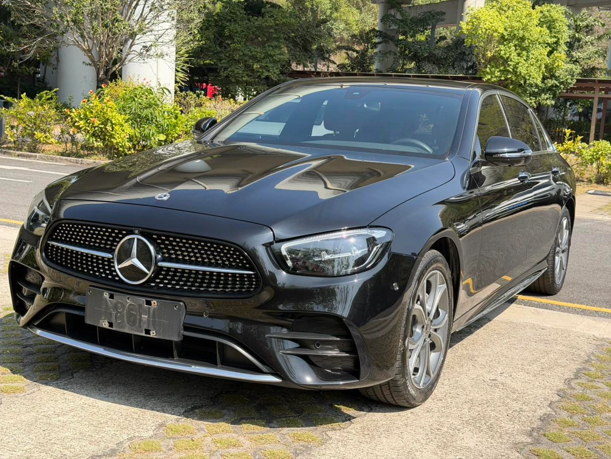 Mercedes-Benz E-Class E300L