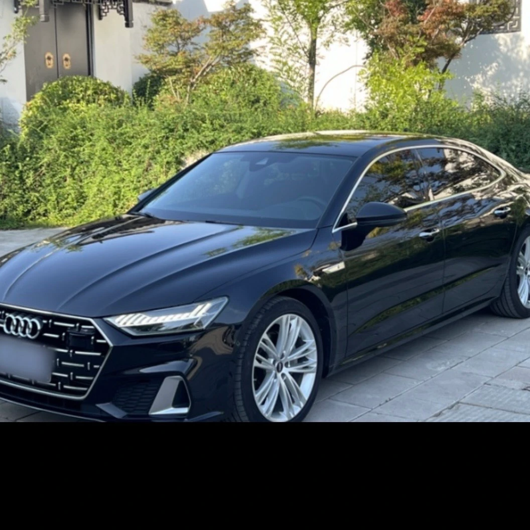 Audi A7L Luxury 45