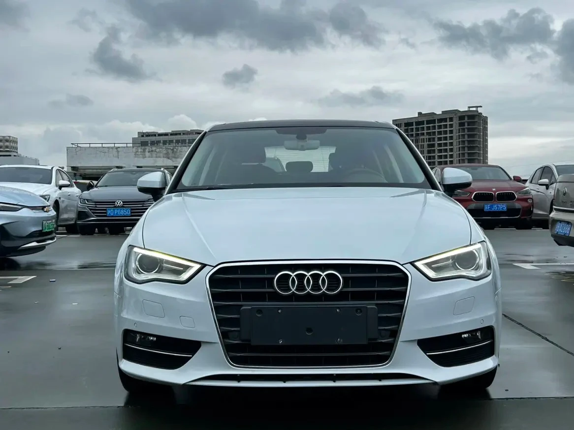Audi A3 35 TFSI Million Commemorative Premium - exterior