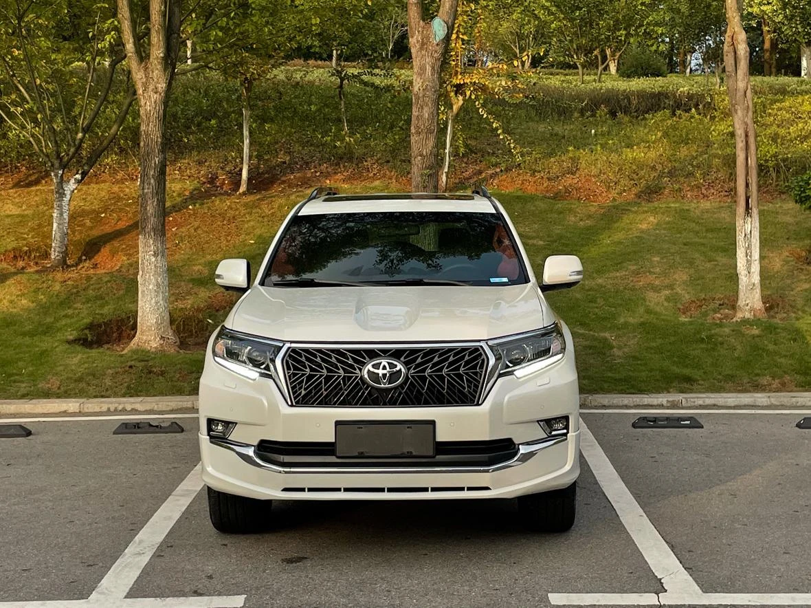 Toyota Prado - exterior