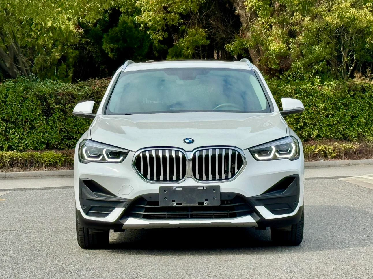 BMW X1  sDrive25Li  - exterior