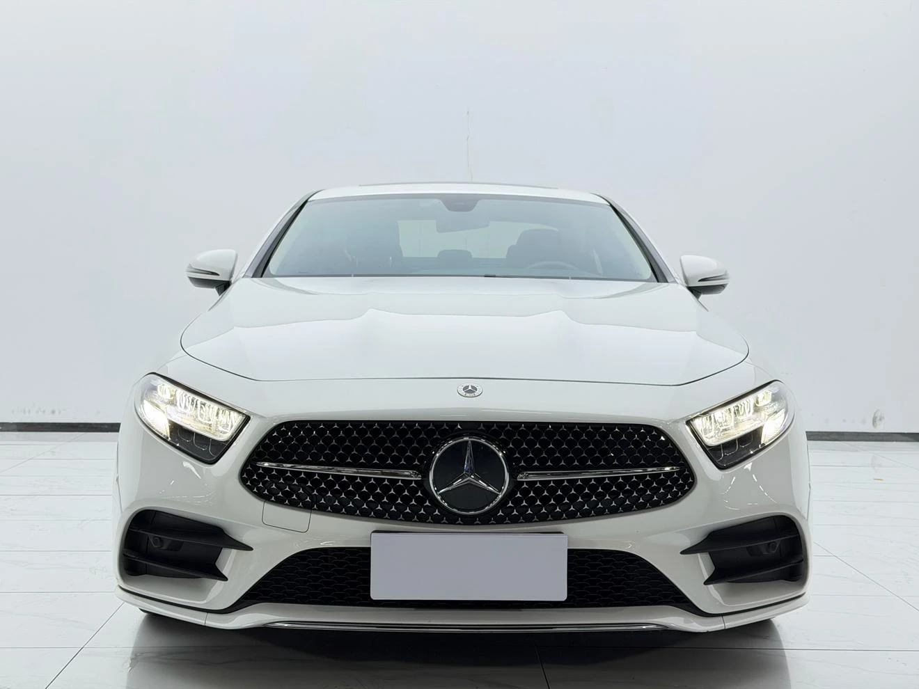 Mercedes-Benz CLS-Class CLS260 - exterior