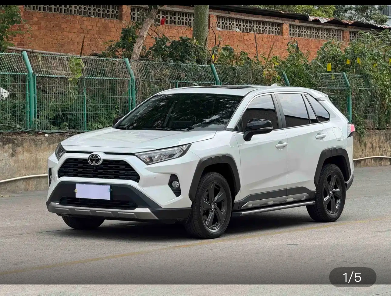 Toyota RAV4 2.0L CVT 4WD (Style Plus Trim)