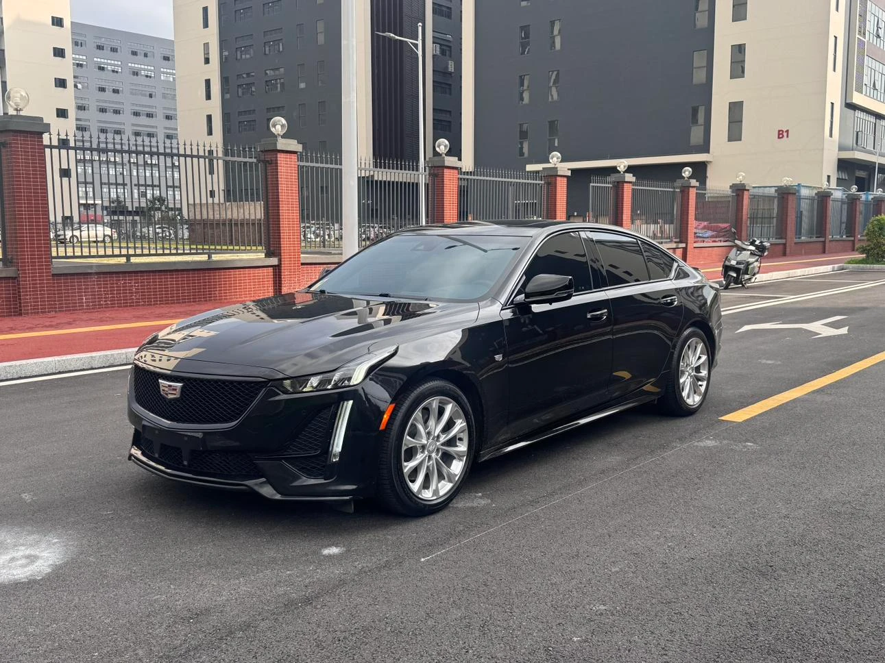 Cadillac CT5 28T Luxury Standard Edition