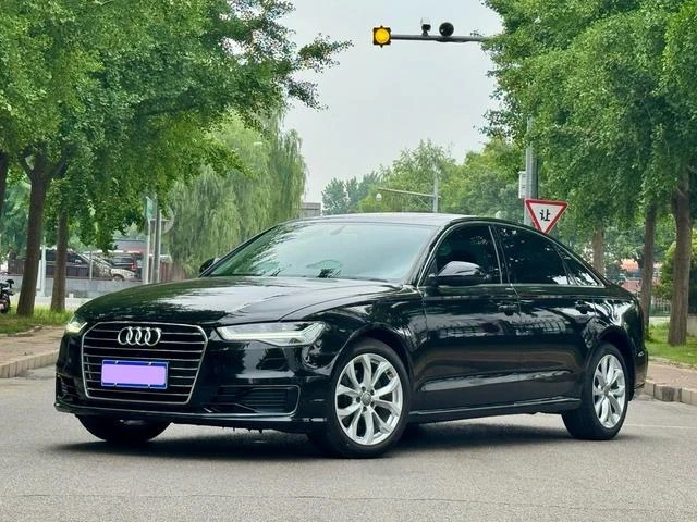 Audi A6L TFSI Fashion 30th Anniversary Edition 