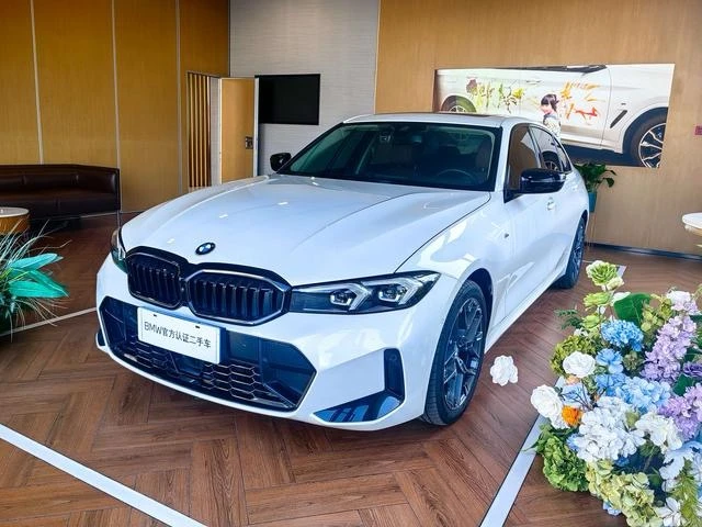 BMW 3 Series 330Li M Sport Package