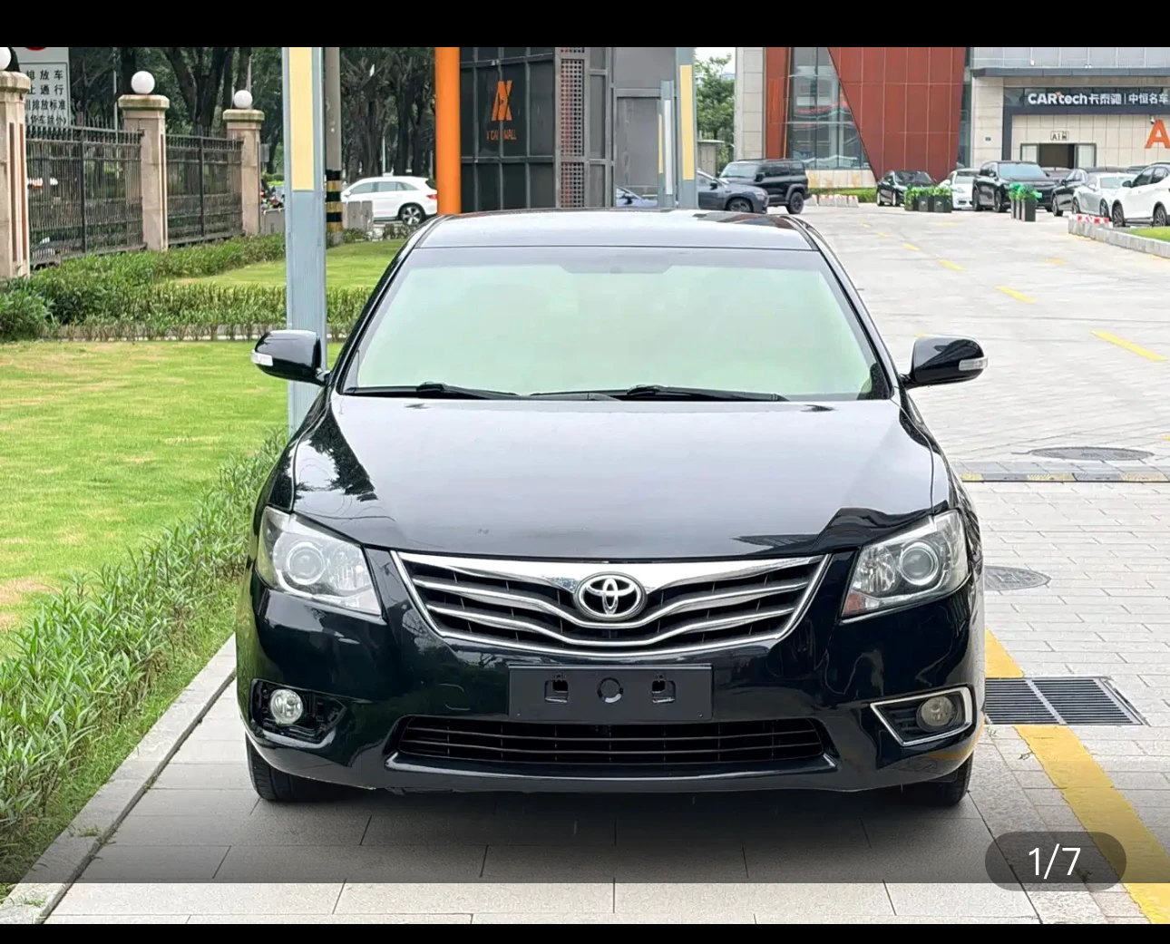Toyota Camry 200E Classic Elite Edition - exterior