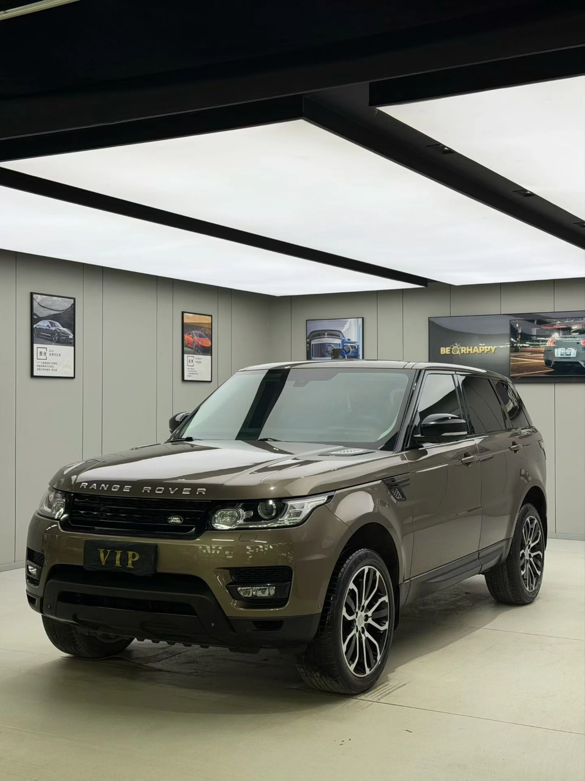 Land Rover Range Rover Sport 3.0L SC V6 HSE