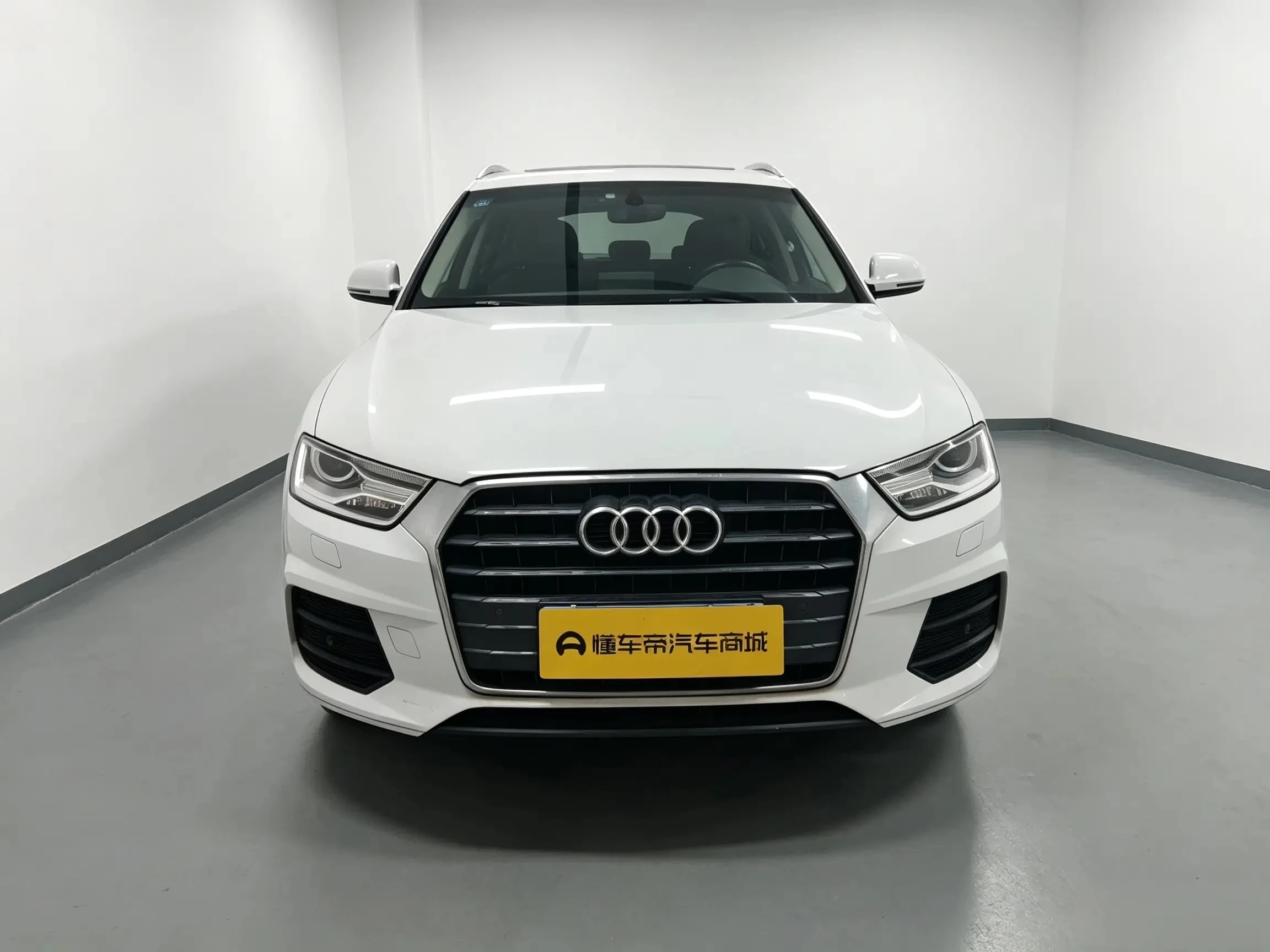 Audi Q3L 35 TFSI Progressive Trim - exterior