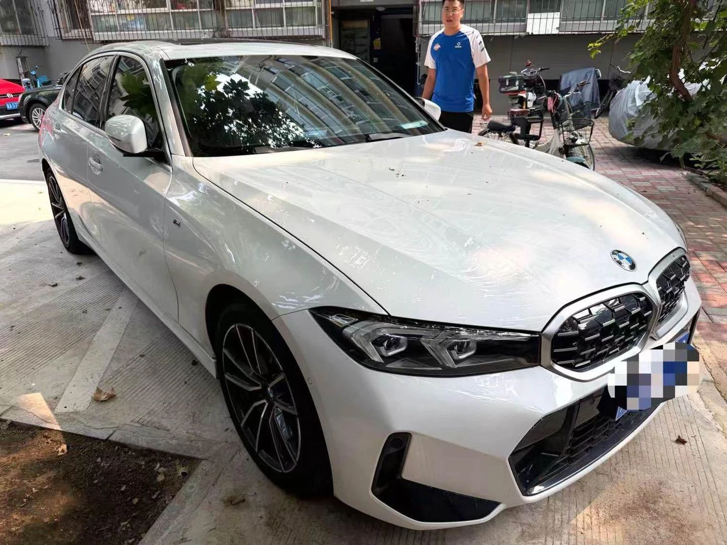 BMW 3 Series 325Li M Sport Package - exterior