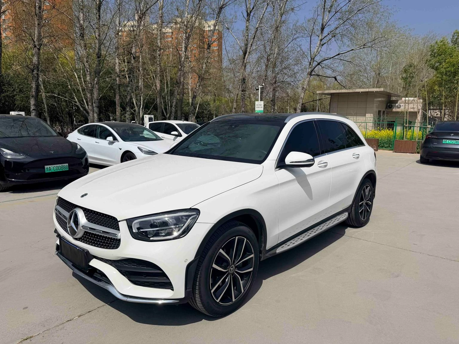 Mercedes-Benz GLC Class GLC260L 4MATIC Luxury
