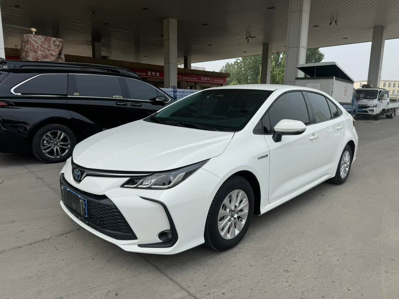 Toyota Corolla Intelligent E-CVT Pioneer Edition