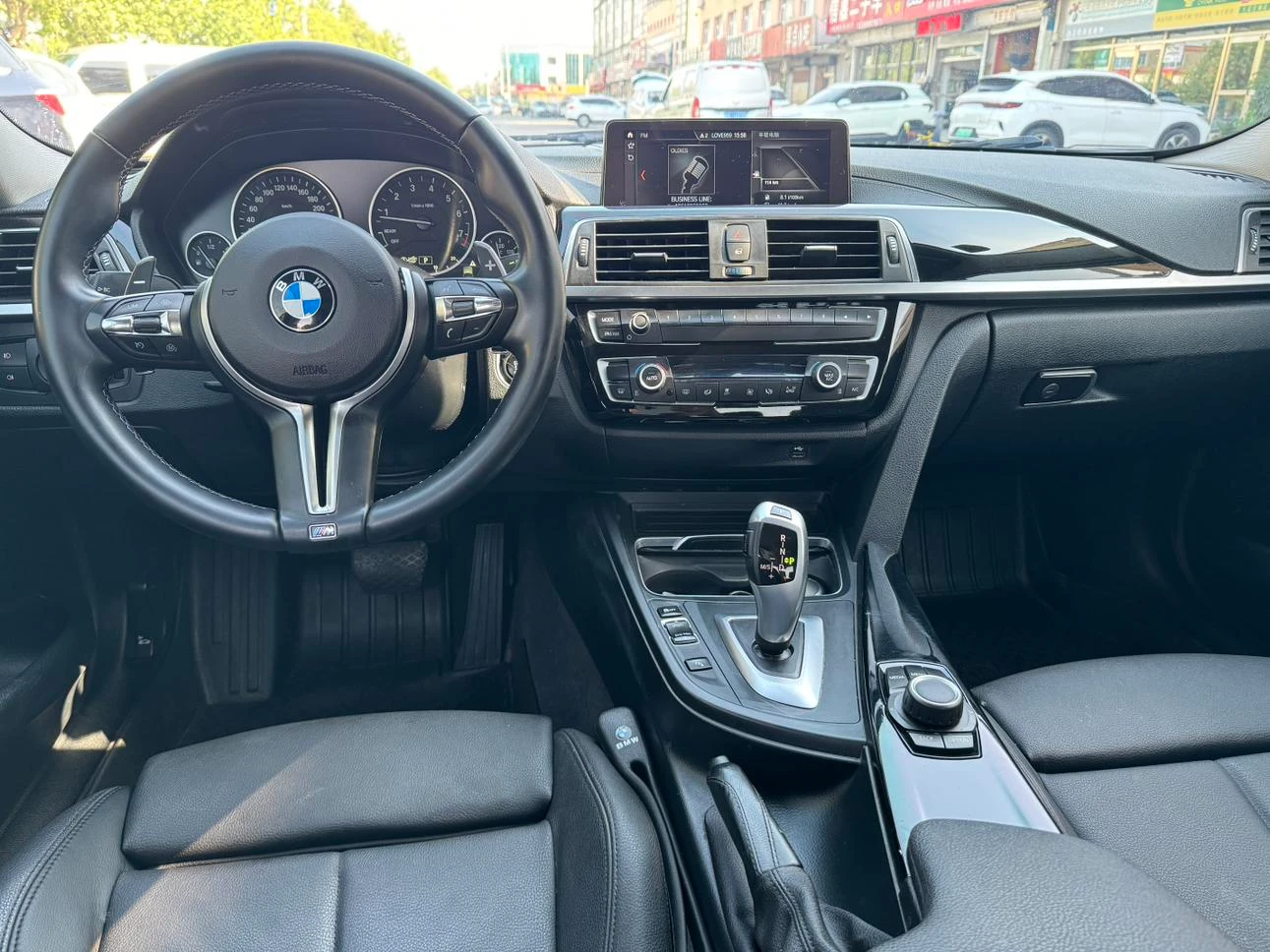 BMW 3 Series 320Li - interior