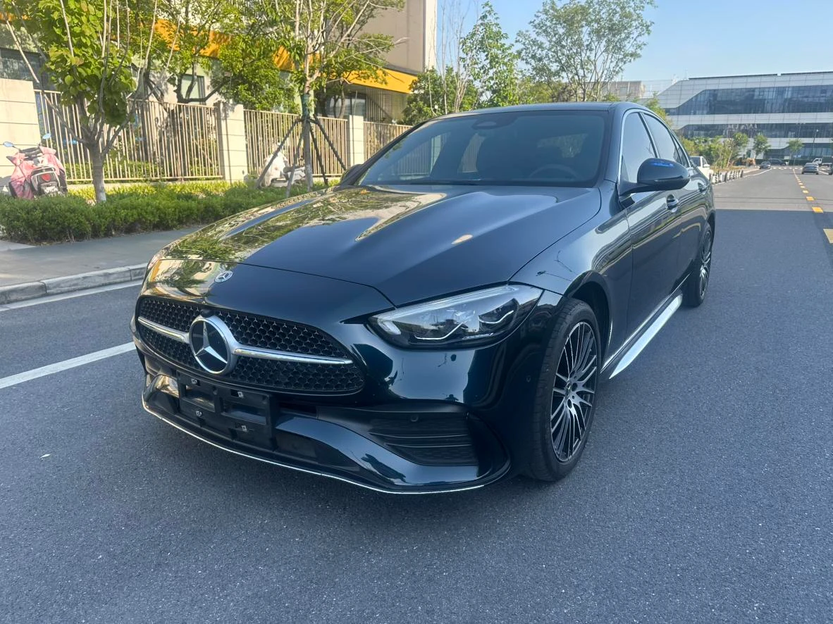 Mercedes-Benz C-Class  260 L Sport Edition - exterior