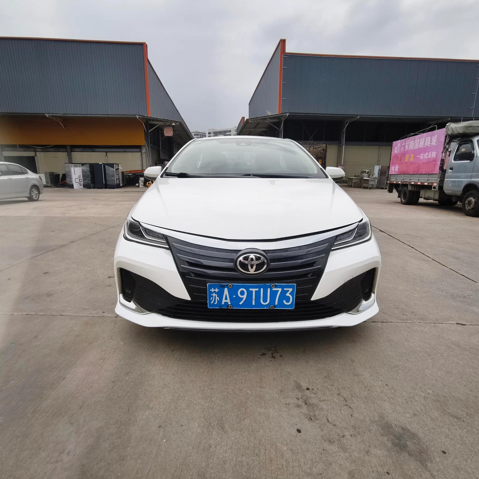 Toyota Allion 2.0L Premium - exterior