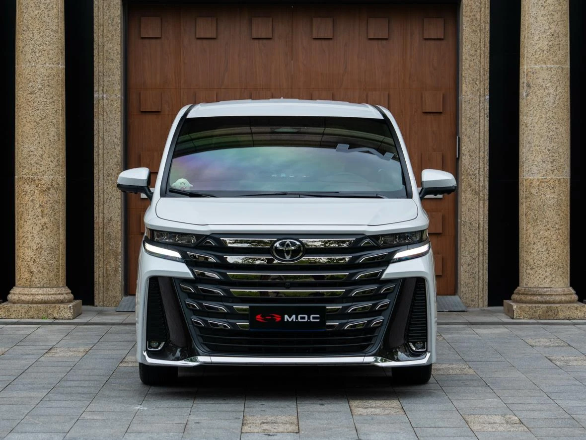Toyota Crown Vellfire 2.5L Intelligent Hybrid 4WD Supreme Executive Edition - exterior