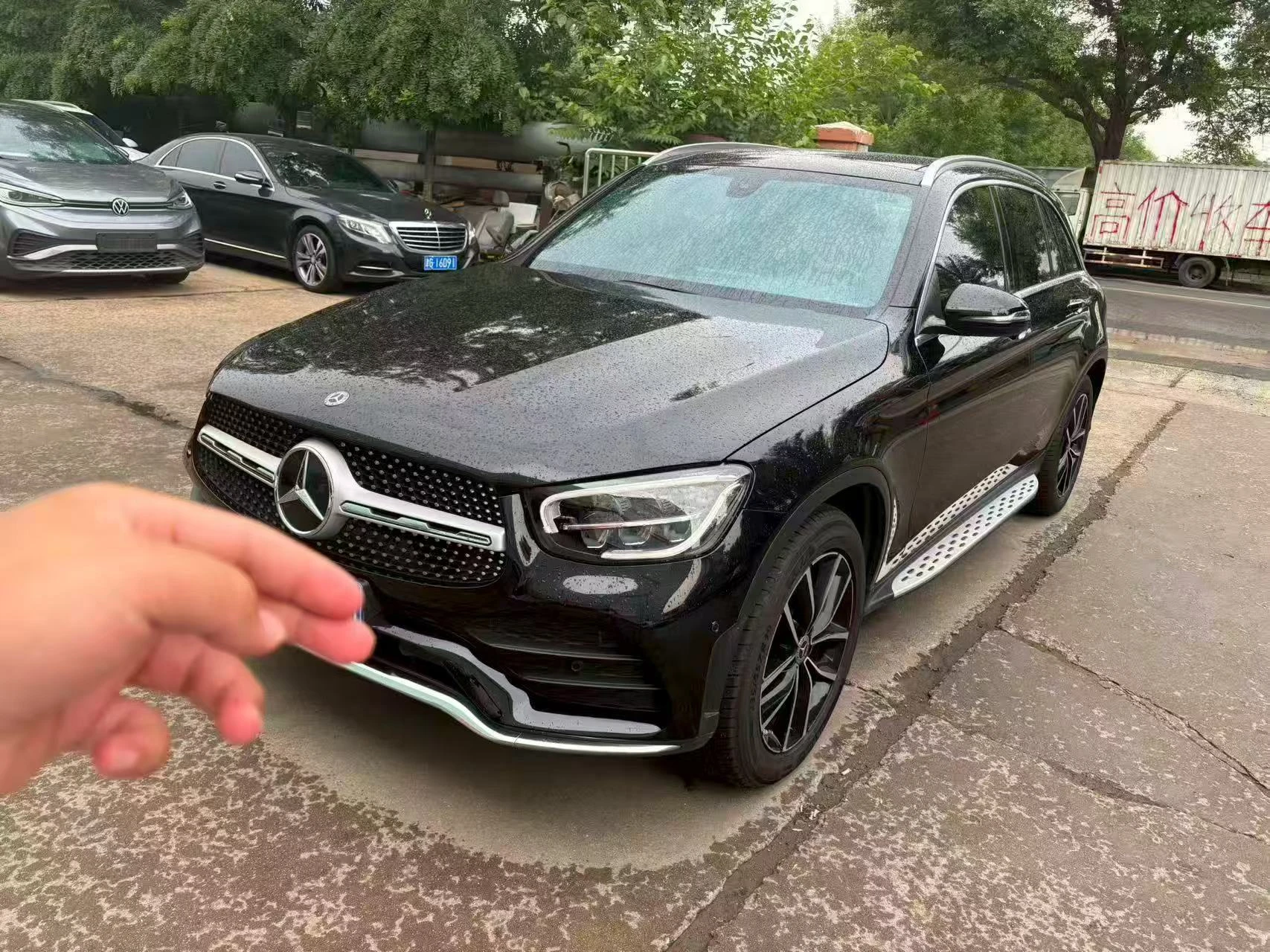 Mercedes-Benz GLC260  L  