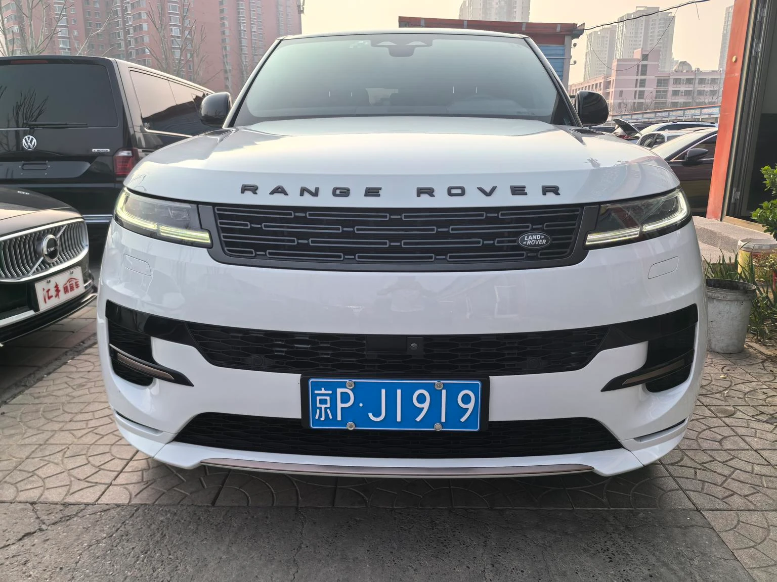 Land Rover Range Rover Sport 400PS DYNAMIC SE - exterior