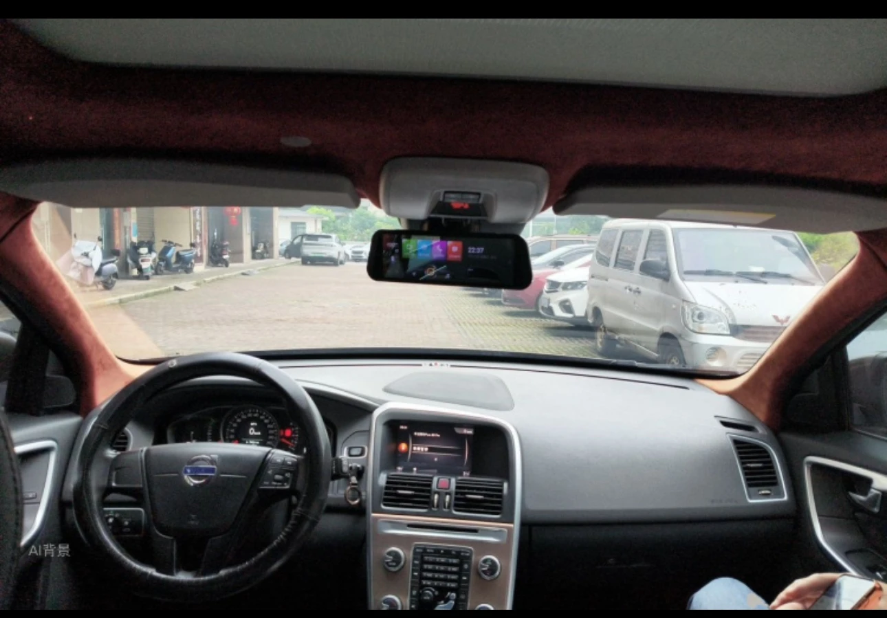 Volvo XC60 T5 FWD - interior