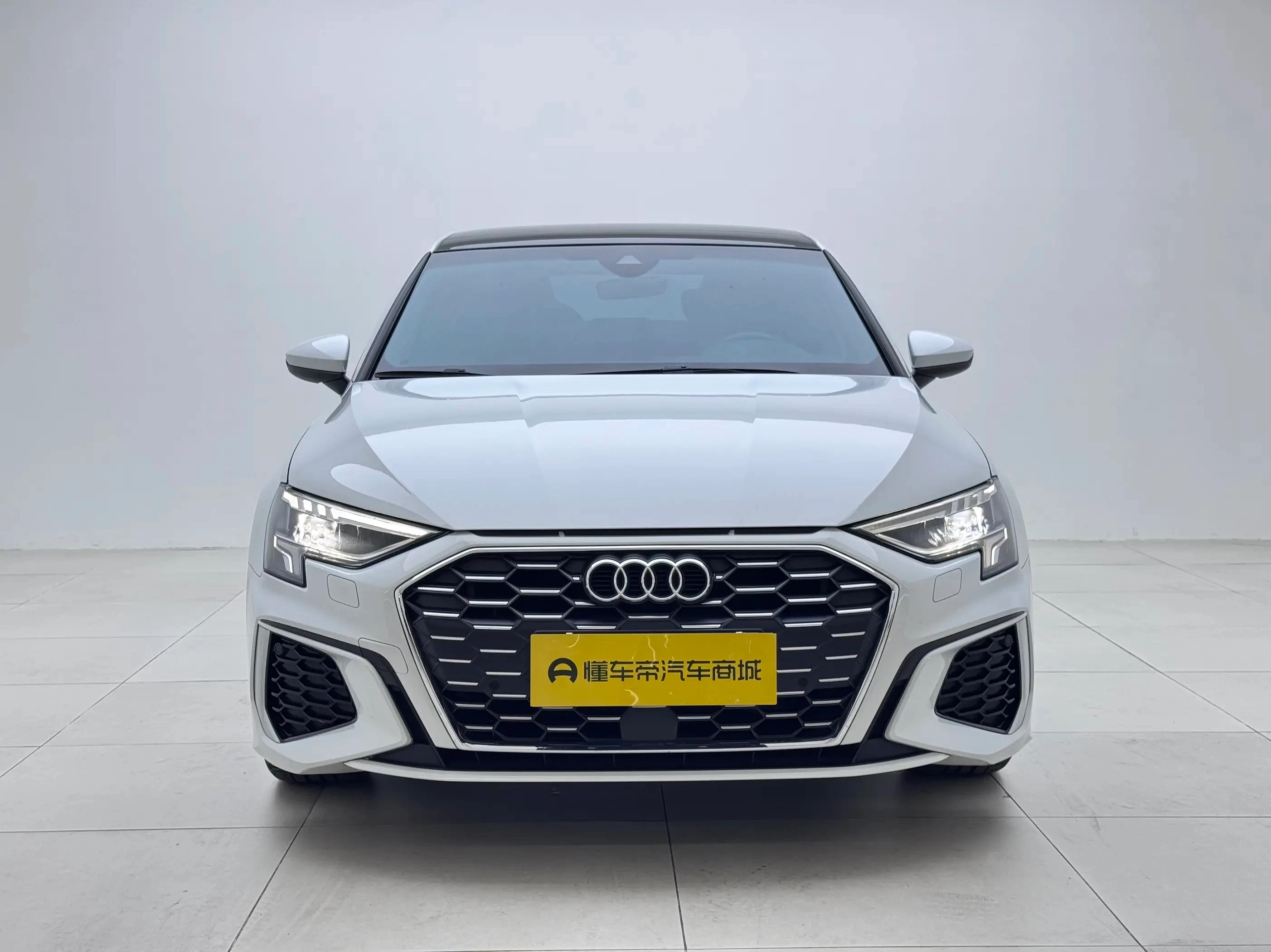 Audi A3 35 TFSI Fashion Sport Trim - exterior