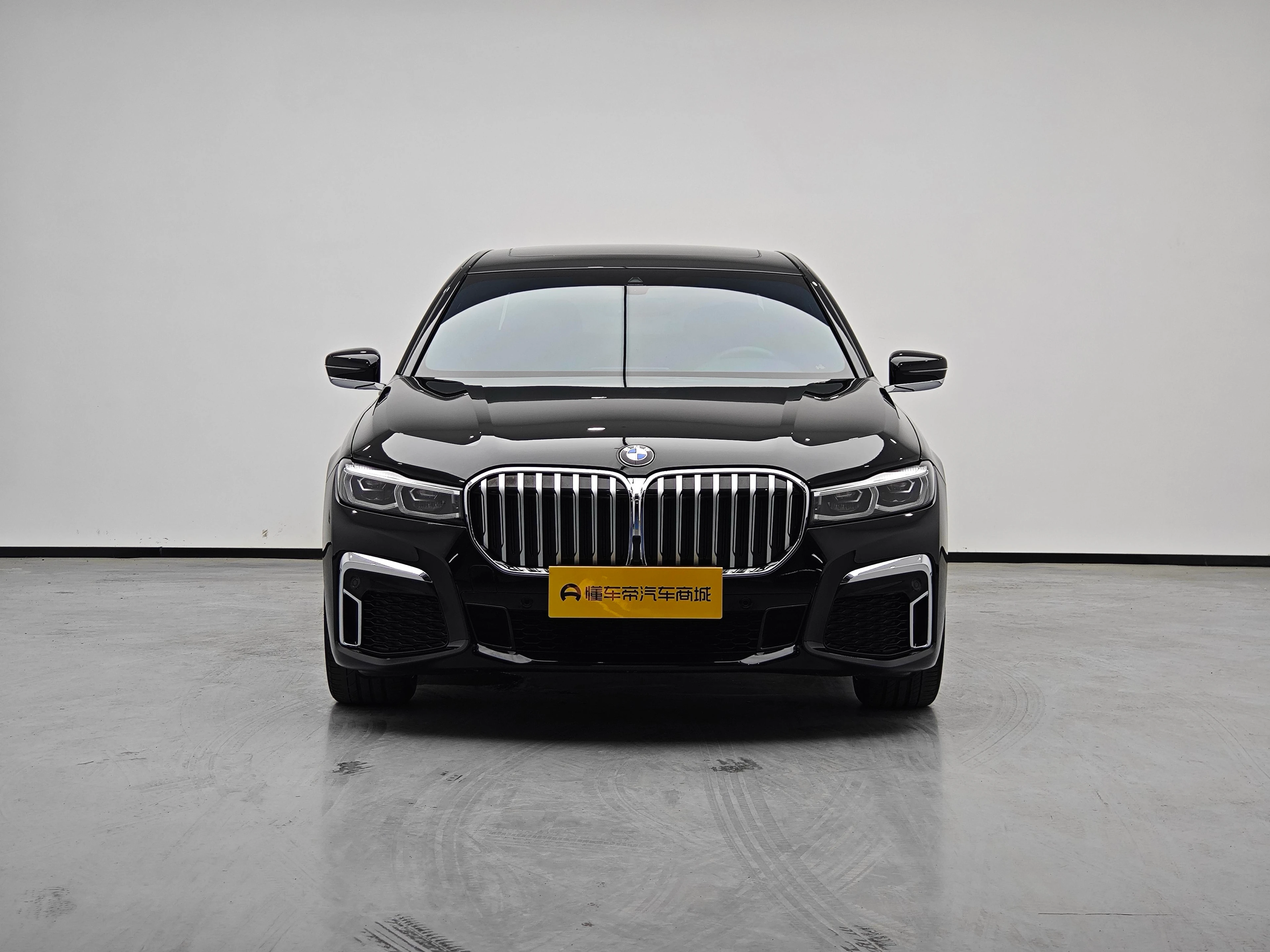 BMW 7 Series 730Li M Sport Package - exterior