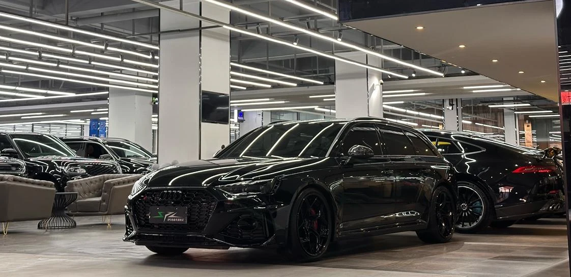 Audi RS4 2.9T Avant Dynamic Edition