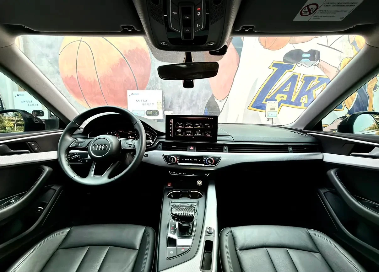 Audi A5 Coupe - interior