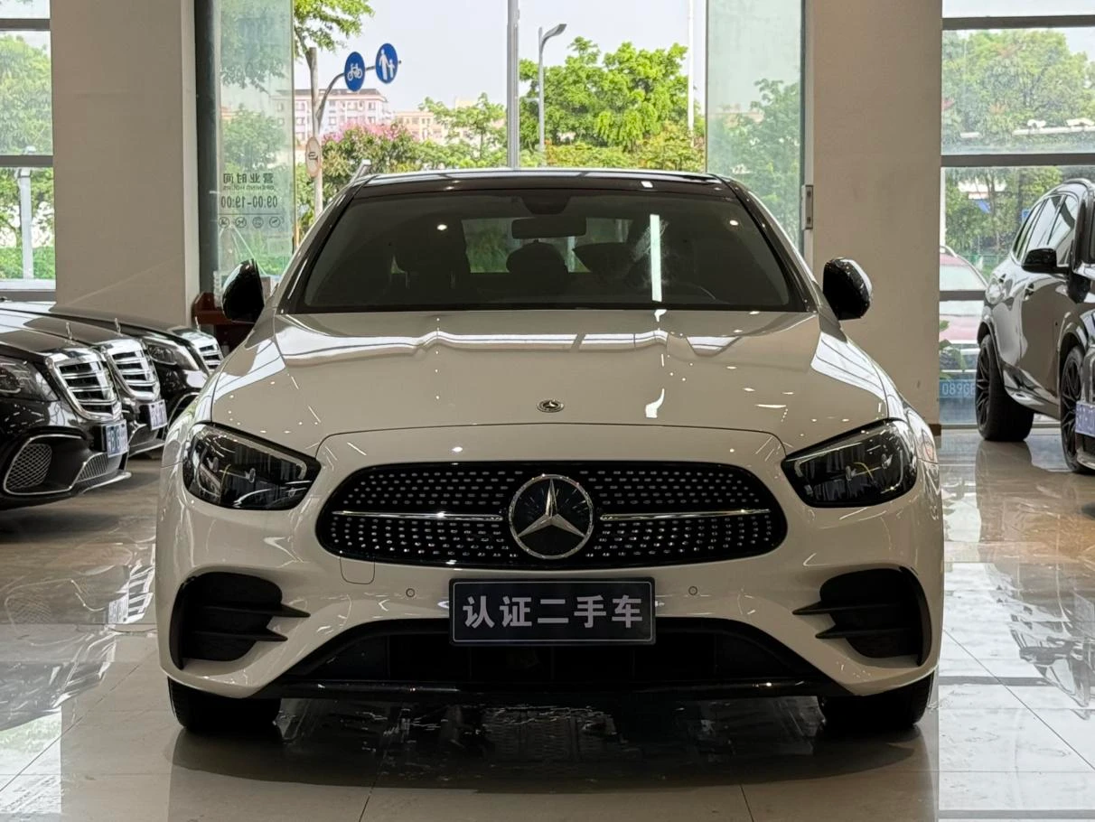 Mercedes-Benz E-Class E260 Sport Edition - exterior