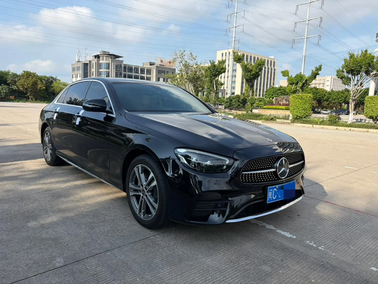 Mercedes-Benz E-Class 260 L(Sport Sedan) - exterior